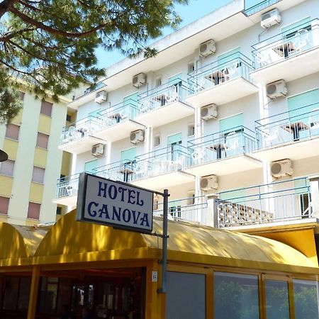 לידו די ג'סולו Hotel Canova מראה חיצוני תמונה