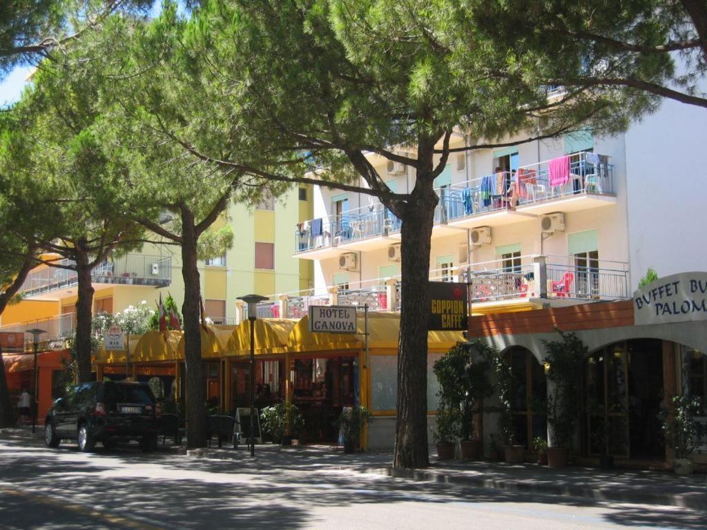 לידו די ג'סולו Hotel Canova מראה חיצוני תמונה
