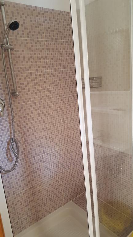 לידו די ג'סולו Hotel Canova מראה חיצוני תמונה
