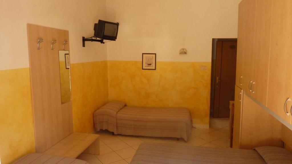 לידו די ג'סולו Hotel Canova חדר תמונה